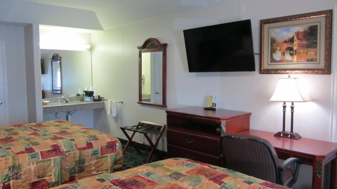 Regency Inn Porter Экстерьер фото